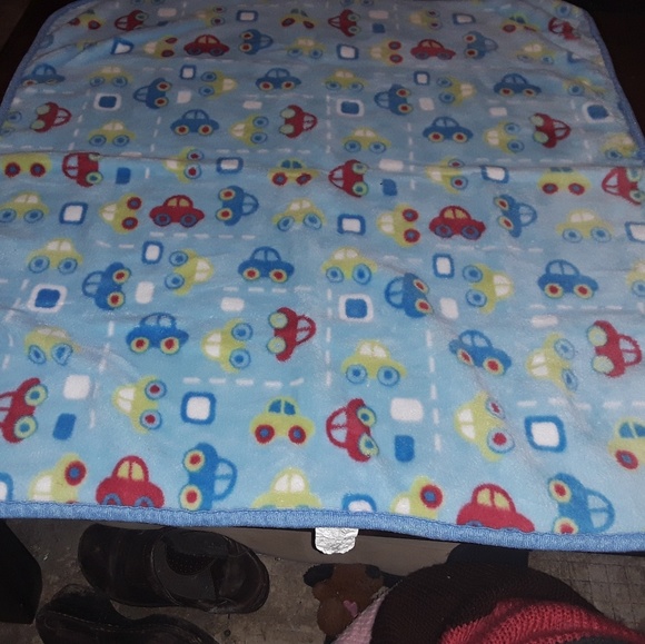 cuddle me Other - Cuddle  me soft baby blanket/ cars.